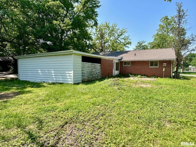 1217 W Freeman St, Carbondale, IL 62901 - photo 3