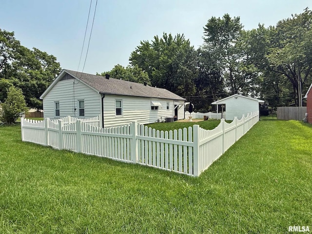 2223 N Ave, Metropolis, IL 62960 - rear view of property