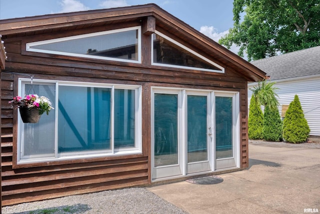 2036 Spruce St, Murphysboro, IL 62966 - view of side of property featuring a patio area
