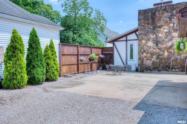 2036 Spruce St, Murphysboro, IL 62966 - view of patio featuring outdoor dining area