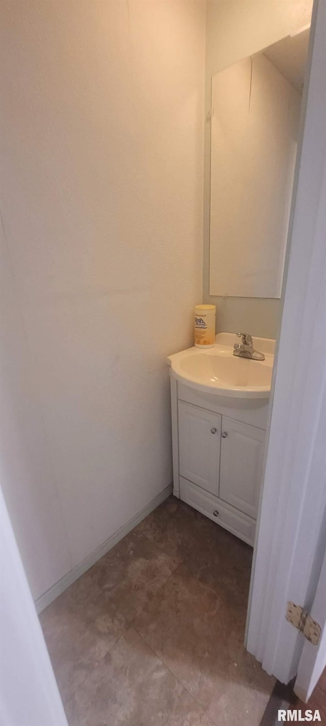 2903 Logan St, Mount Vernon, IL 62864 - bathroom with vanity and baseboards