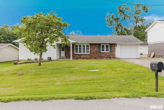 1007 Mchaney Rd, Harrisburg, IL 62946 - photo 1