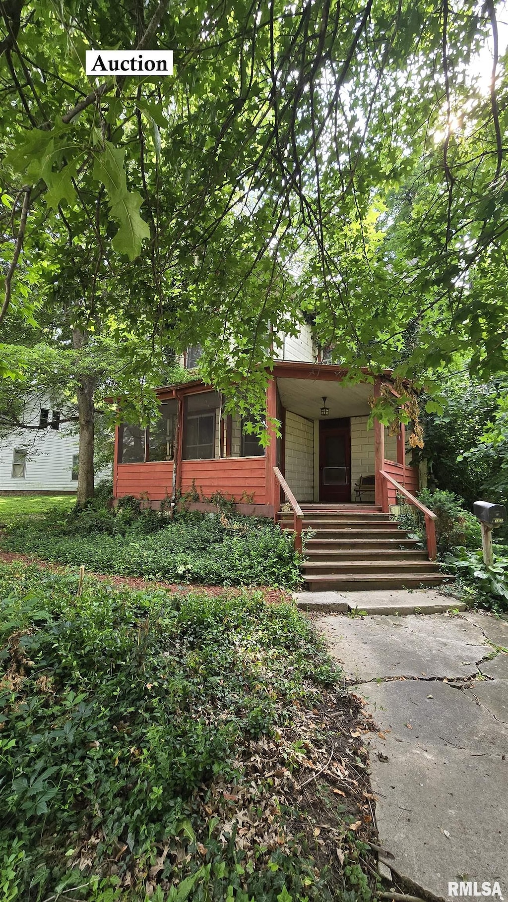 602 N Bridge St, Carbondale, IL 62901 - photo 1