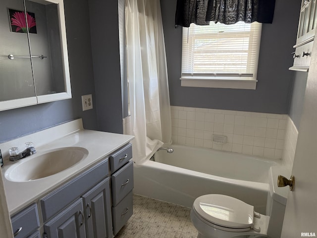 201 W Park St, Harrisburg, IL 62946 - photo 11