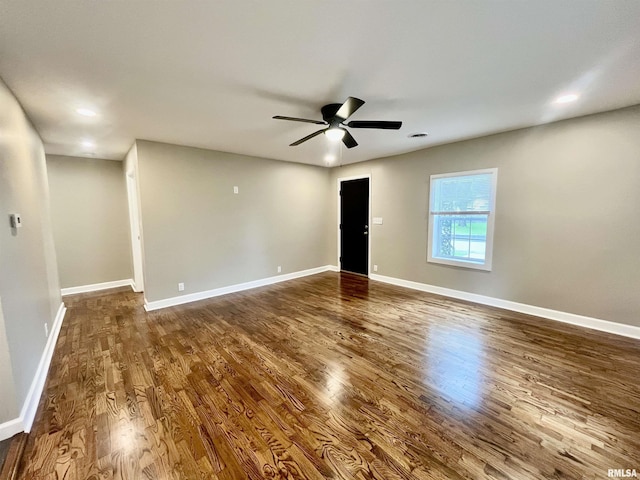 314 W 12th St, Metropolis, IL 62960 - unfurnished room featuring a ceiling fan, dark wood-type flooring, and recessed lighting