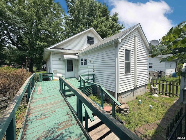 306 E 5th St, West Frankfort, IL 62896 - back of house with a wooden deck and a shingled roof
