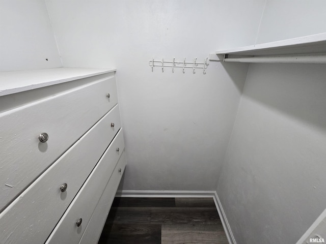 832 Fairfield Rd, Mount Vernon, IL 62864 - spacious closet with dark wood finished floors