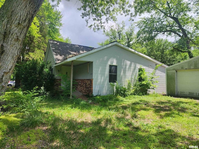 22194 Black St, Akin, IL 62890 - photo 32