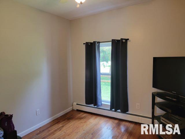 1501 Follis Ave, Johnston City, IL 62951 - photo 20