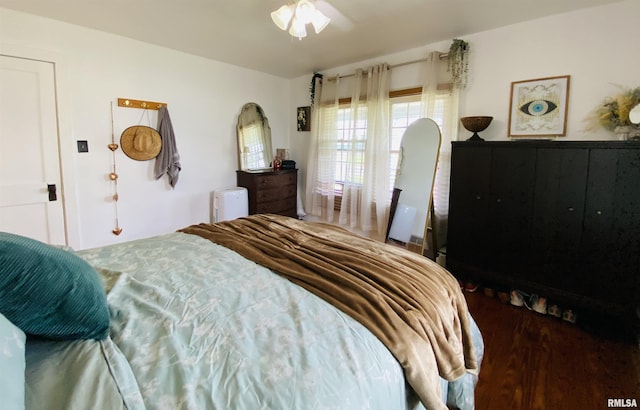 245 W Mcclernand Ave, Shawneetown, IL 62984 - bedroom featuring wood finished floors