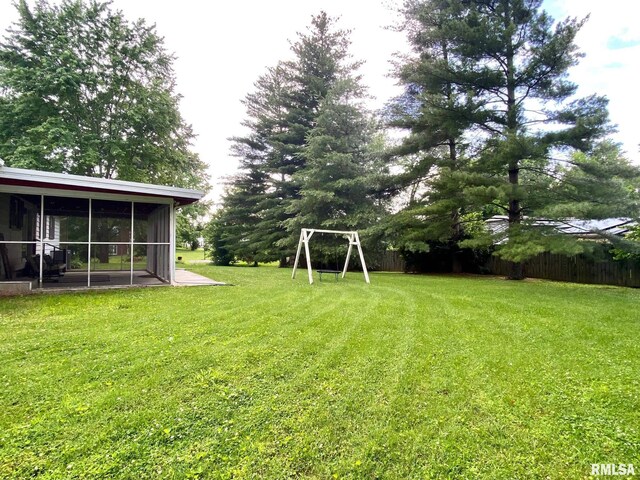 1309 E Stotlar St, Herrin, IL 62948 - photo 39