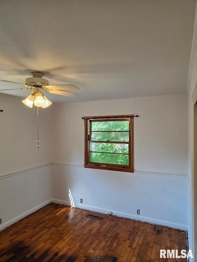 516 Frederick St, Herrin, IL 62948 - photo 12