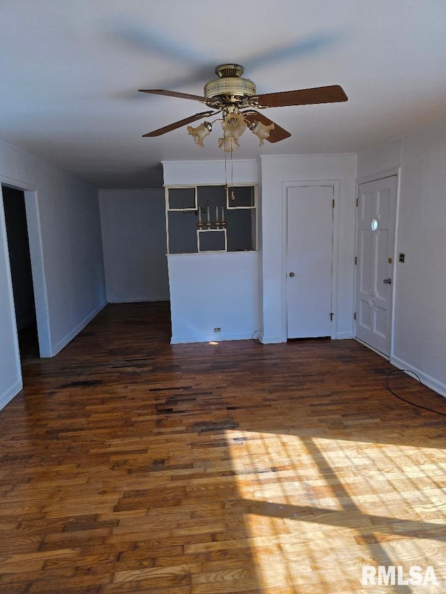 516 Frederick St, Herrin, IL 62948 - photo 9