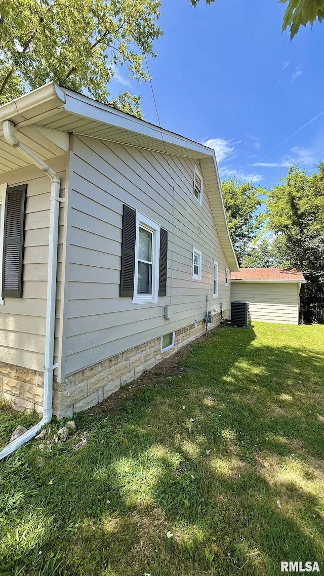211 Charles St, Benton, IL 62812 - photo 36