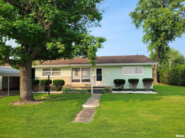 340 W St, Wolf Lake, IL 62998 - photo 1
