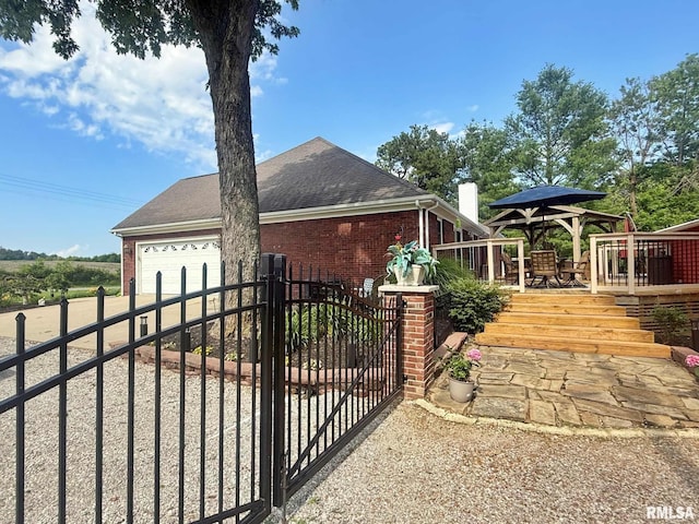 5024 Rosebud Rd, Metropolis, IL 62960 - gate featuring a deck