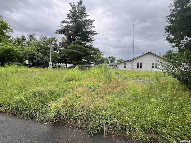 218 E Elm St, Zeigler, IL 62999