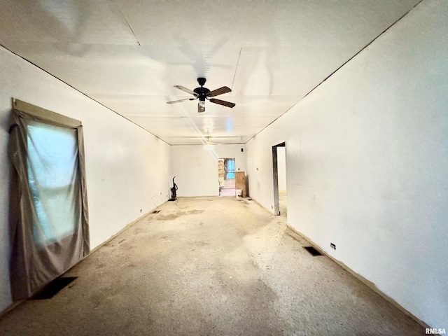 809 Highland St, Benton, IL 62812 - spare room with ceiling fan