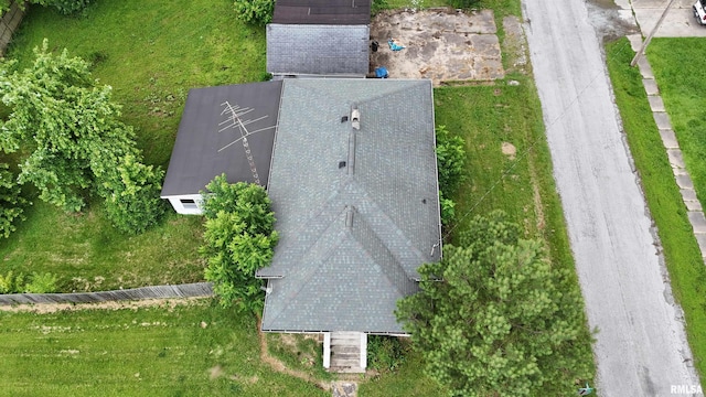 809 Highland St, Benton, IL 62812 - aerial view of property and surrounding area