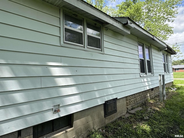 207 S Roosevelt St, Elkville, IL 62932 - photo 2