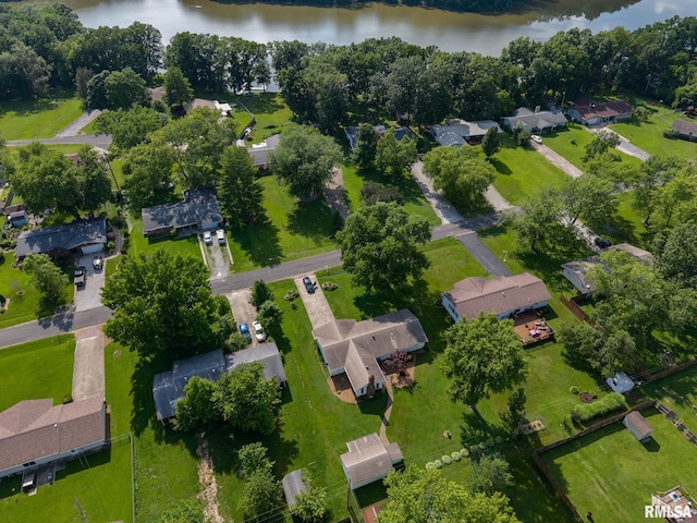 10 Monroe Ave, Salem, IL 62881 - aerial view of property's location featuring a large body of water and nearby suburban area
