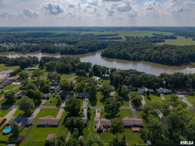 10 Monroe Ave, Salem, IL 62881 - aerial perspective of suburban area featuring a large body of water