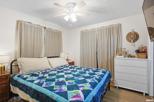 809 Dogwood Ln, Marion, IL 62959 - bedroom featuring dark wood-style floors and ceiling fan