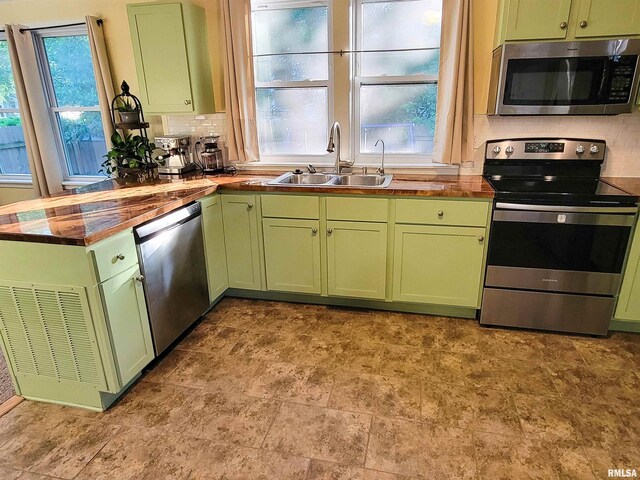 439 E N Ave, Flora, IL 62839 - photo 4