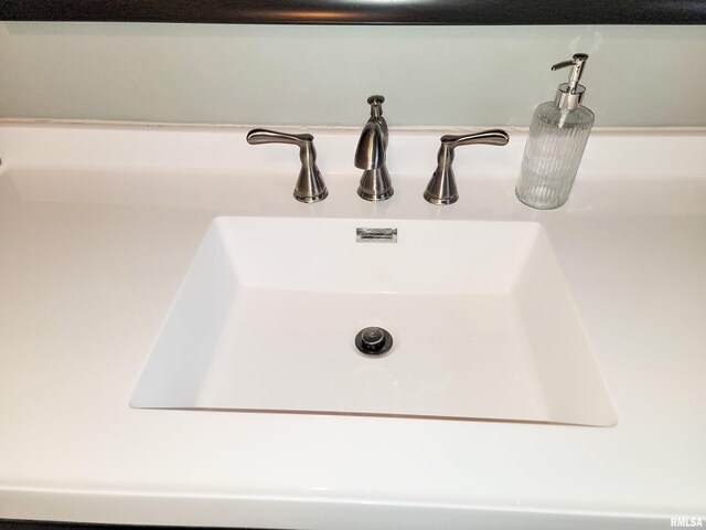 439 E N Ave, Flora, IL 62839 - photo 75