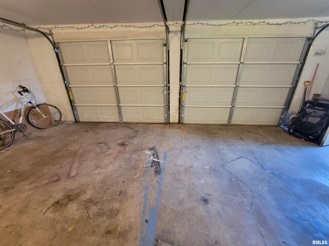 439 E N Ave, Flora, IL 62839 - photo 99