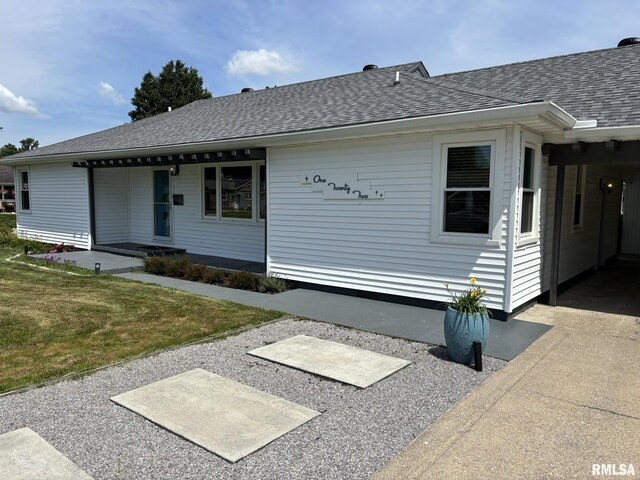 122 Paint Creek Ln, Carmi, IL 62821 - photo 11