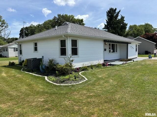 122 Paint Creek Ln, Carmi, IL 62821 - photo 4