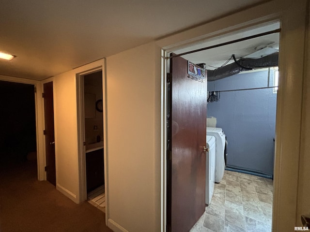 49 Jon St, Metropolis, IL 62960 - hallway featuring independent washer and dryer