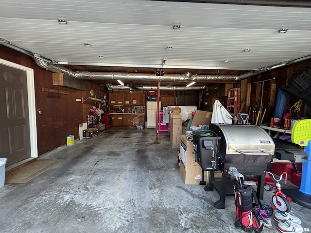 49 Jon St, Metropolis, IL 62960 - garage featuring refrigerator