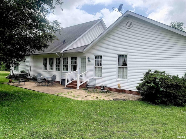 312 S Mckinley St, Galatia, IL 62935 - photo 2