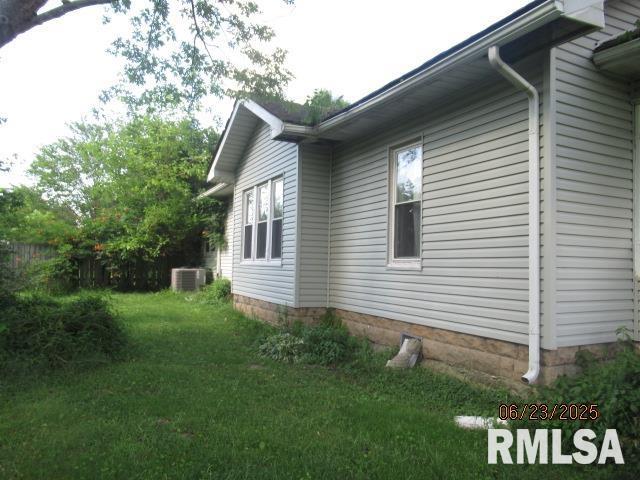 310 Blossom St, Carterville, IL 62918 - photo 14