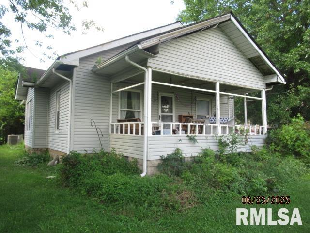310 Blossom St, Carterville, IL 62918 - photo 15