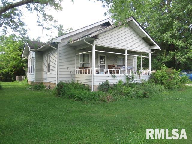 310 Blossom St, Carterville, IL 62918 - photo 4