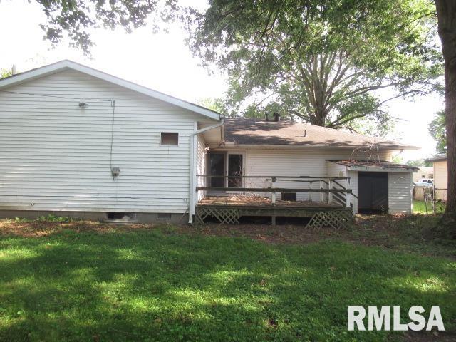 1117 E Ash St, Herrin, IL 62948 - photo 3