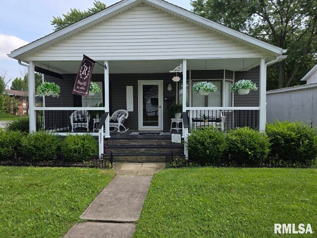 337 E Franklin St, Duquoin, IL 62832 - photo 4