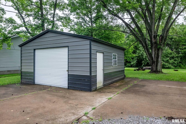16777 Dublin St, West Frankfort, IL 62896 - detached garage with driveway