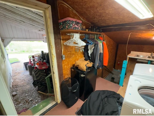 41 Cache Ave, Buncombe, IL 62912 - storage with washer / clothes dryer