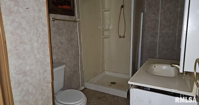2130 Rains St, Murphysboro, IL 62966 - full bathroom with a shower stall and vanity