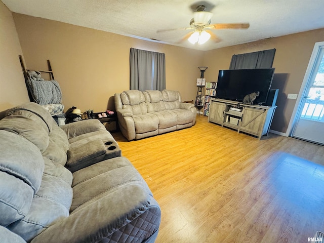 410 S Merritt St, Odin, IL 62870 - photo 8