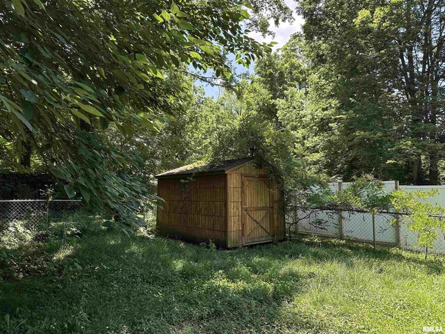 511 W Rigdon St, Carbondale, IL 62901 - photo 30