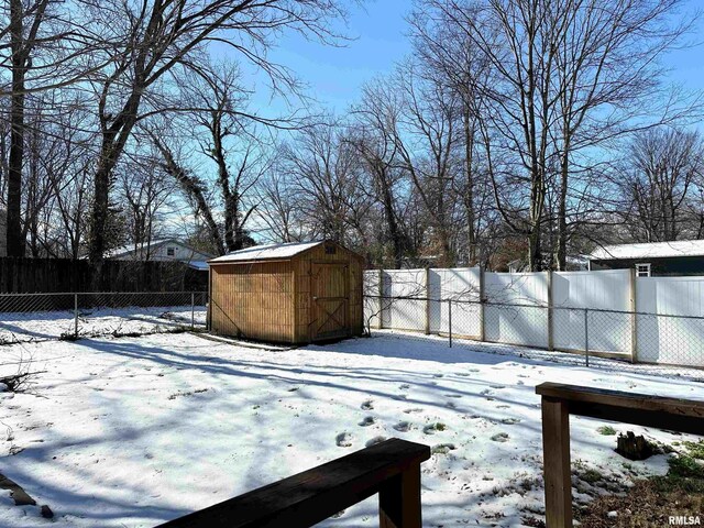 511 W Rigdon St, Carbondale, IL 62901 - photo 37