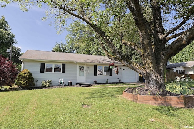 1519 Ruth Ann Dr, Centralia, IL 62801 - photo 1
