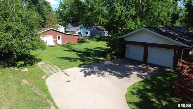 822 N 24th St, Murphysboro, IL 62966 - view of detached garage