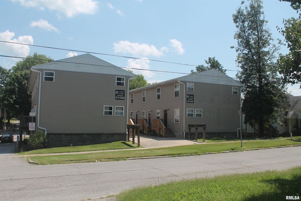507-509 W College St Unit 12, Carbondale, IL 62901 - photo 1