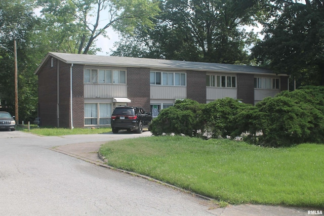 604 S Oakland Ave Unit 10, Carbondale, IL 62901 - photo 2